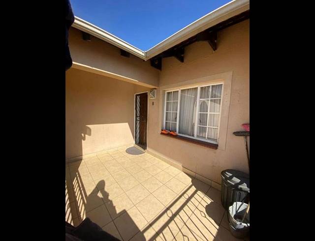 3 BEDROOM PROPERTY TO RENT IN DINWIDDIE